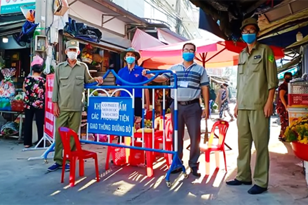 Phiếu đi chợ “đặc biệt” ở TP Nha Trang - Anh 1