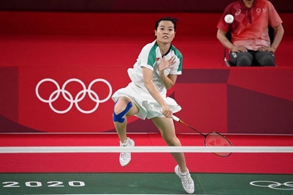 Olympic Tokyo: Thùy Linh không thể tạo bất ngờ trước tay vợt số 1 thế giới - Anh 2