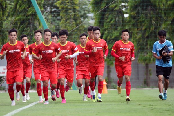 Tuyển U22 Việt Nam tập trung 30 cầu thủ chuẩn bị cho vòng loại giải châu Á - Anh 1