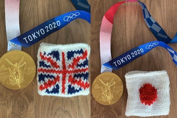 Nhà vô địch nhảy cầu Olympic chia sẻ mình có biệt tài… đan len - Anh 2