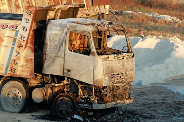 Nổ nhiên liệu kinh hoàng ở Lebanon, ít nhất 22 người thiệt mạng - Anh 1