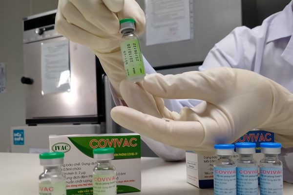 Hỗ trợ kinh phí thử nghiệm lâm sàng vắc xin COVIVAC - Anh 1