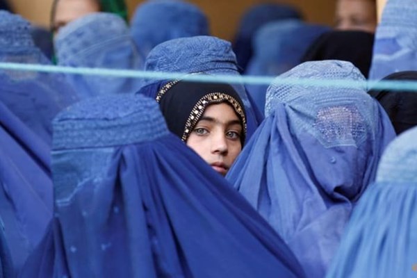 UNICEF bày tỏ lạc quan sau tuyên bố đảm bảo quyền cho phụ nữ và trẻ em của Taliban - Anh 1