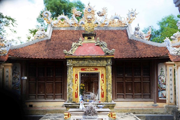 Cận cảnh ngôi đền cổ hơn 600 tuổi ở Hà Tĩnh - Anh 4