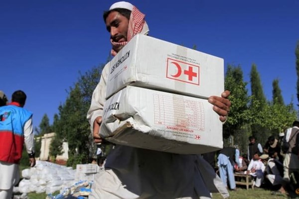 Cơ quan cứu trợ cảnh báo hệ thống y tế của Afghanistan sắp sụp đổ - Anh 1