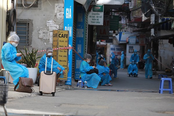 Đến ngày 31.8, phường Thanh Xuân Trung (Hà Nội) ghi nhận 349 ca dương tính - Anh 1