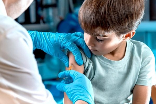Vắcxin cho trẻ em trước khi đến trường - Anh 1