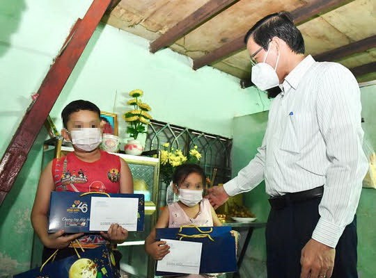 Quỹ Nhi đồng Liên Hợp Quốc (UNICEF) tại Việt Nam: “Cơ sở nuôi dưỡng tập trung không phải là lựa chọn tốt nhất cho trẻ em mồ côi do Covid” - Anh 1