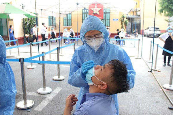 Liên quan đến chùm ca bệnh tại Bệnh viện Việt Đức: Làm quen với trạng thái mới nhưng không được chủ quan - Anh 1