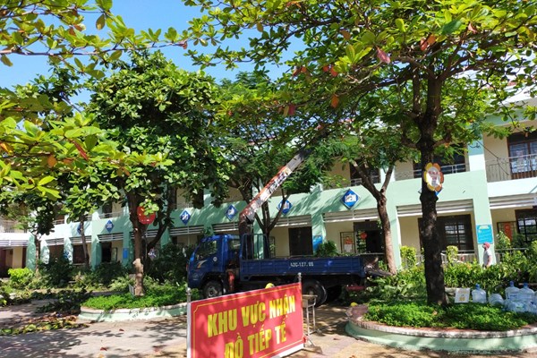 Đà Nẵng: Các trường học bàn giao cơ sở vật chất, sẵn sàng đón học sinh - Anh 2