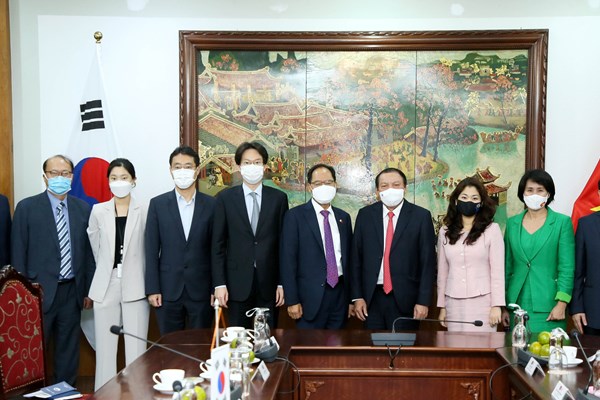 Hàn Quốc sẽ phối hợp tổ chức Tuần Văn hoá Hàn Quốc tại Việt Nam ủng hộ các hoàn cảnh khó khăn do dịch Covid-19 - Anh 4