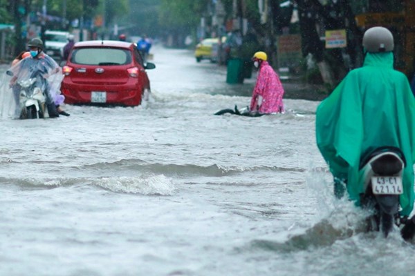 Quảng Ngãi, Quảng Nam mưa lớn, nhiều vùng ngập cục bộ - Anh 2