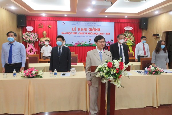 Thứ trưởng Tạ Quang Đông: “Tân sinh viên là thế hệ tiếp nối sự nghiệp bảo tồn, phát huy các giá trị văn hóa” - Anh 1