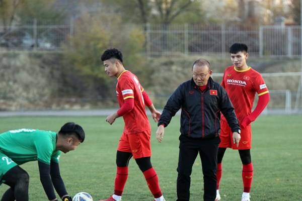 HLV Park Hang-seo giải toả áp lực cho các tuyển thủ U23 Việt Nam trước thềm vòng loại châu Á - Anh 1