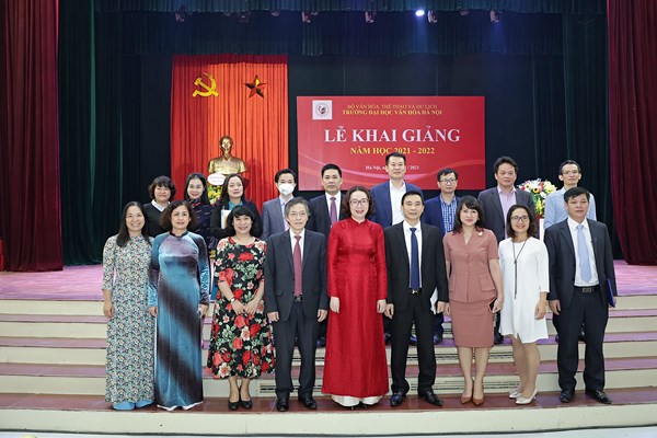 Lễ khai giảng đặc biệt của Trường Đại học Văn hóa Hà Nội - Anh 4