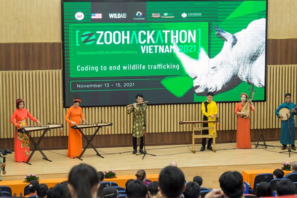 Hơn 120 sinh viên Việt Nam thi tìm kiếm giải pháp công nghệ vì động vật hoang dã - Anh 1