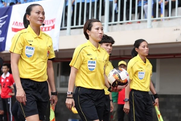 Việt Nam có hai trọng tài điều hành Giải bóng đá nữ vô địch châu Á 2022 - Anh 1