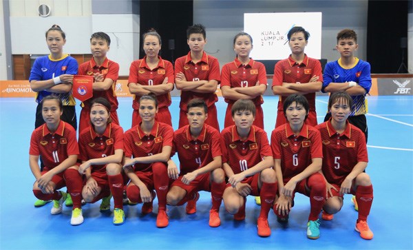Tuyển Futsal nữ Việt Nam tập trung chuẩn bị cho SEA Games 31 - Anh 1