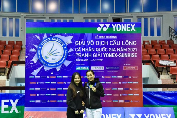 Thuỳ Linh, Đức Phát vô địch Giải cầu lông toàn cá nhân toàn quốc 2021 - Anh 1