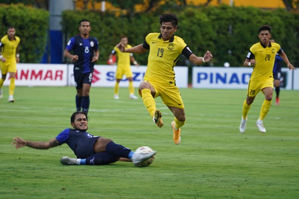 Thắng đậm liên tiếp hai trận, Malaysia tạo sức ép lên tuyển Việt Nam - Anh 1