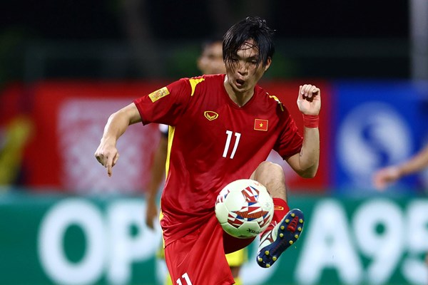 Tuấn Anh là cầu thủ đá hay nhất trận Việt Nam – Malaysia - Anh 1