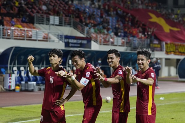 Truyền thông khu vực nói gì về chiến thắng của tuyển Việt Nam trước Malaysia? - Anh 1