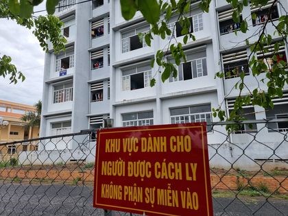 Bộ Y tế đề nghị tỉnh Ninh Bình thu hồi văn bản yêu cầu cách ly người đến từ Hà Nội - Anh 1