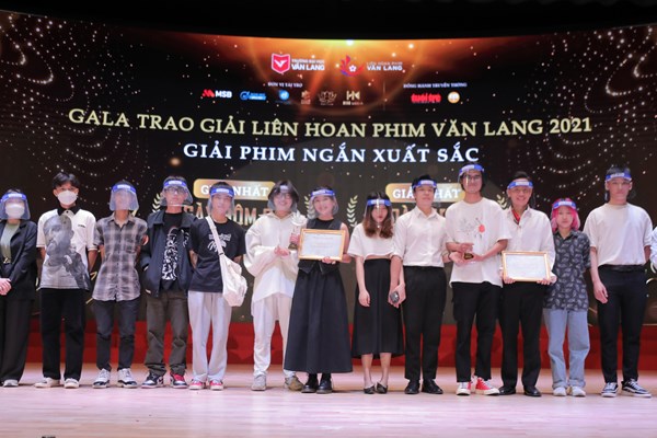 Liên hoan phim Văn Lang 2021 trao giải cho 20 hạng mục - Anh 1
