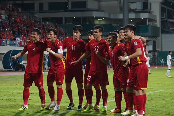 Tuyển Việt Nam thiết lập những cột mốc đáng nhớ sau vòng bảng AFF Cup 2020 - Anh 1