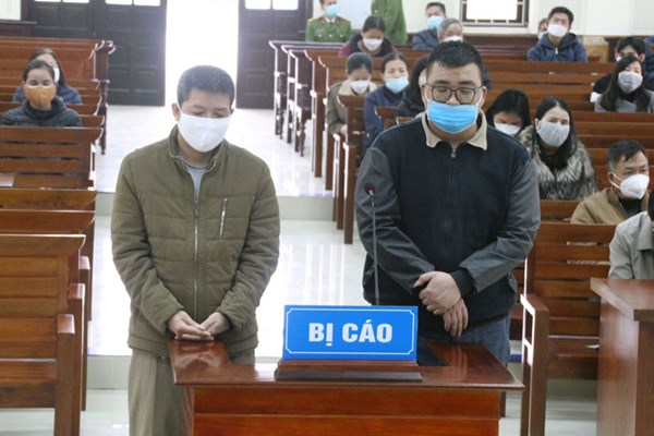 Tuyên phạt 9 năm tù đối với lái xe trong vụ TNGT nghiêm trọng ở Phong Nha - Anh 1