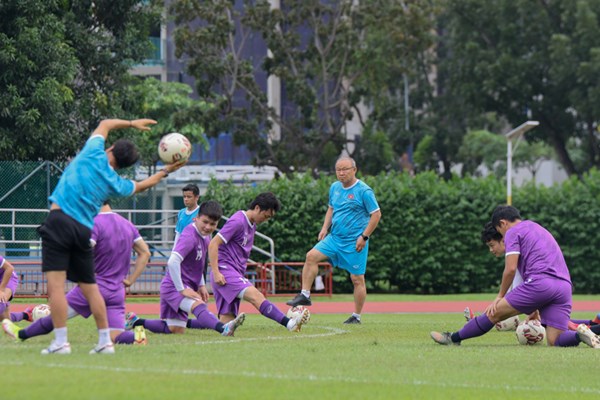 AFF Cup 2020: Tuyển Việt Nam chuẩn bị tích cực cho trận bán kết với Thái Lan - Anh 1