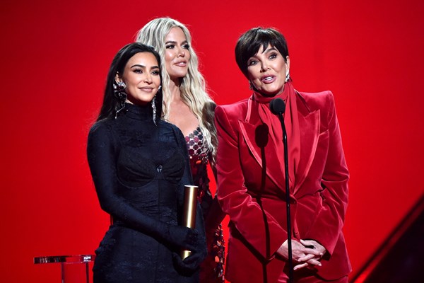 Quản lý của Kim Kardashian bị sát hại - Anh 1