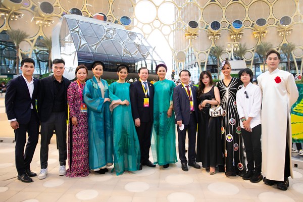EXPO Dubai đậm sắc màu văn hóa Việt trong Ngày Quốc gia Việt Nam - Anh 2