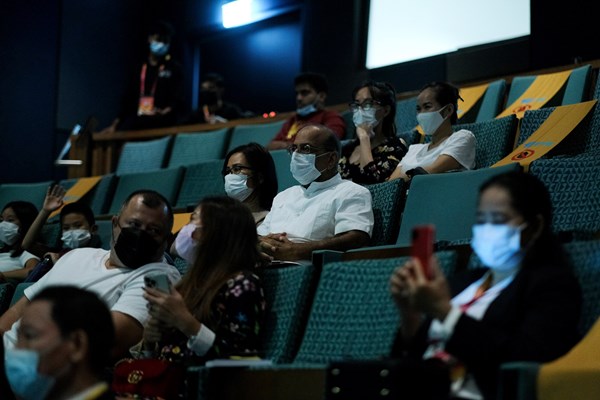 Khán giả Trung Đông háo hức xem phim Việt Nam - Anh 3