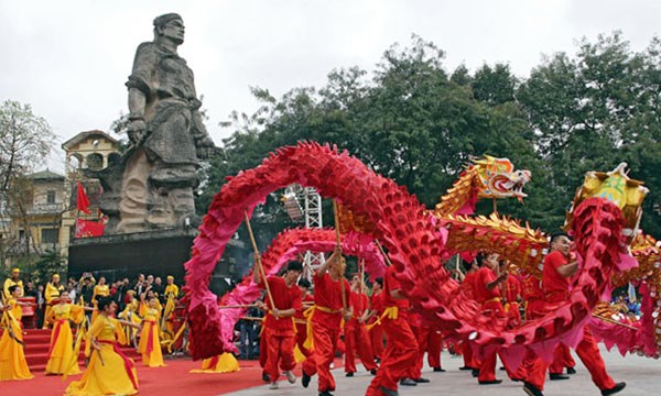 Hà Nội: Tạm dừng tổ chức lễ hội, tập trung đông người trong dịp Tết - Anh 1