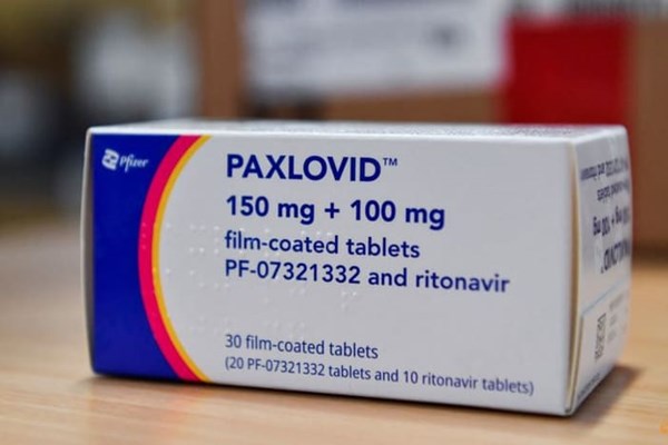 Trung Quốc cấp phép sử dụng thuốc điều trị Covid-19 đường uống của Pfizer - Anh 1