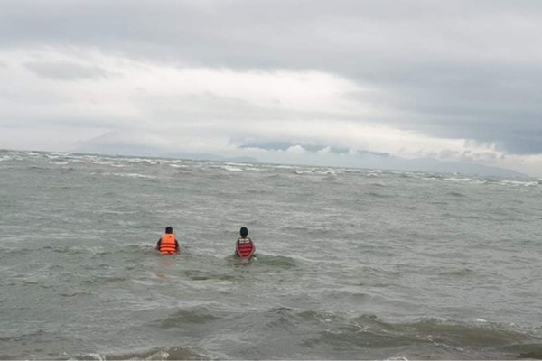 Vụ chìm ca nô khiến 17 người chết và mất tích: Tìm thấy thi thể nạn nhân cuối cùng - Anh 1