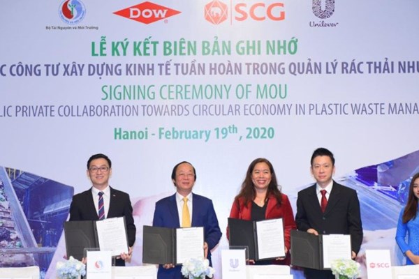 Hợp tác công – tư trong quản lý rác thải nhựa tại Việt Nam - Anh 2