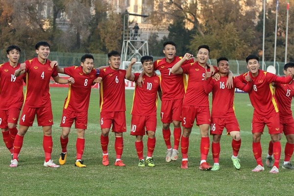 Tuyển U23 Việt Nam dự giải quốc tế ở UAE - Anh 1