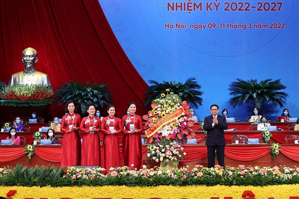 Đại hội Đại biểu phụ nữ toàn quốc lần thứ XIII: Khơi dậy tiềm năng của phụ nữ Việt Nam - Anh 1
