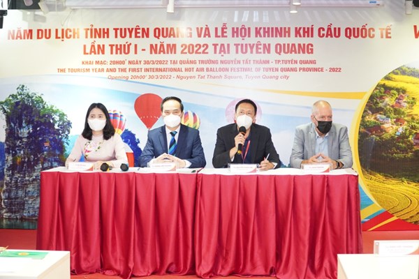 Vietjet đồng hành cùng Lễ hội Khinh Khí Cầu quốc tế Tuyên Quang 2022 - Anh 2