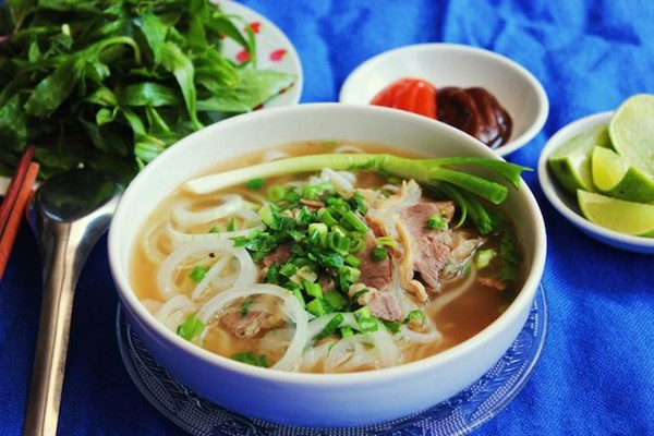 Bún đũa và Phở bò Nam Định lọt Top 100 món ăn đặc sản Việt Nam - Anh 2