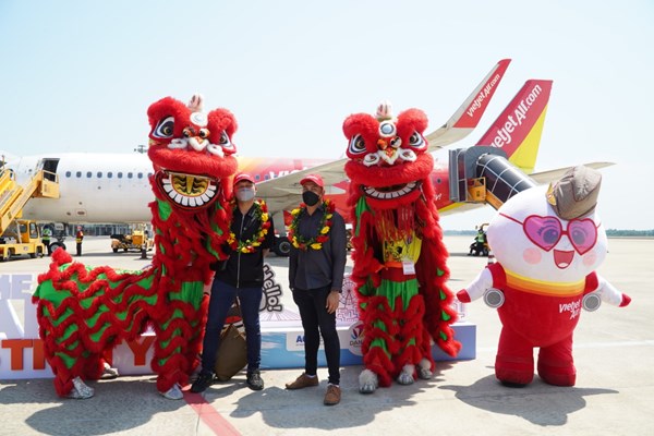 Vietjet khôi phục đường bay quốc tế đầu tiên giữa Đà Nẵng và Thái Lan, đón đầu phục hồi du lịch quốc tế khu vực - Anh 7