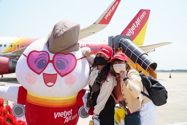 Vietjet khôi phục đường bay quốc tế đầu tiên giữa Đà Nẵng và Thái Lan, đón đầu phục hồi du lịch quốc tế khu vực - Anh 8