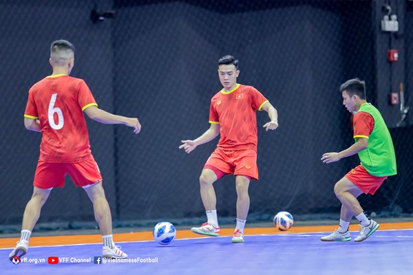 Tuyển Futsal Việt Nam tích cực chuẩn bị cho giải Đông Nam Á - Anh 1