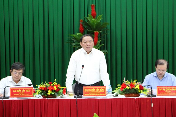 Bộ trưởng Nguyễn Văn Hùng: Các cơ sở đào tạo trực thuộc Bộ VHTTDL tại TP.HCM cần năng động, sáng tạo hơn - Anh 1
