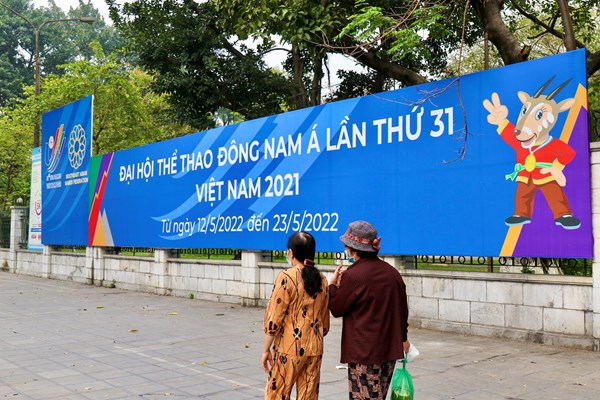 “Vì một Hà Nội - Việt Nam đẹp hơn trong mắt bạn bè quốc tế” - Anh 1