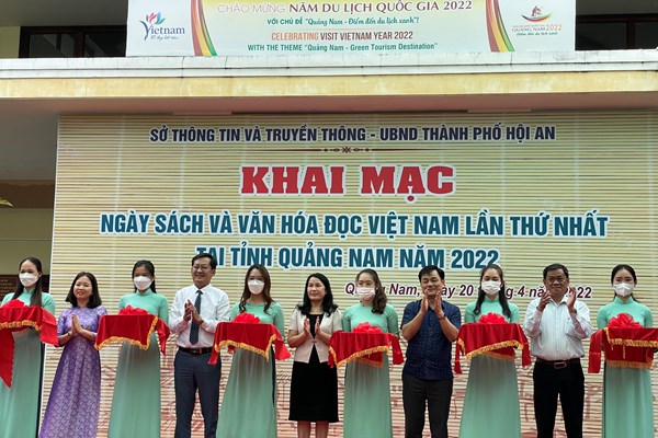 Quảng Nam khai mạc Ngày sách và Văn hóa đọc Việt Nam 2022 - Anh 1