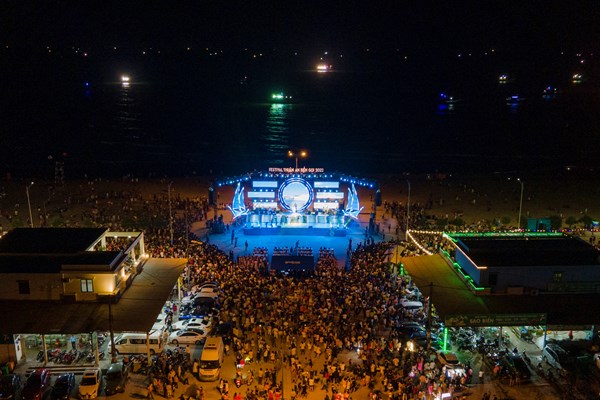 Huế: Festival Thuận An biển gọi mở màn du lịch biển năm 2022 - Anh 2