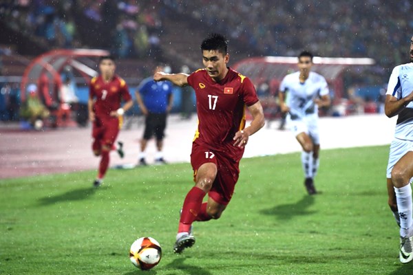 U23 Việt Nam chia điểm đáng tiếc với U23 Philippines - Anh 4